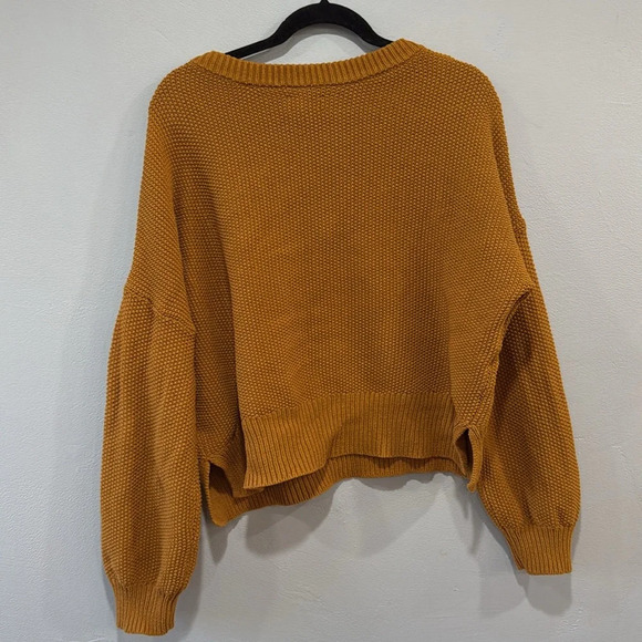 Lucky Brand women’s Knitted cropped v neck sweater size large - Picture 4 of 7